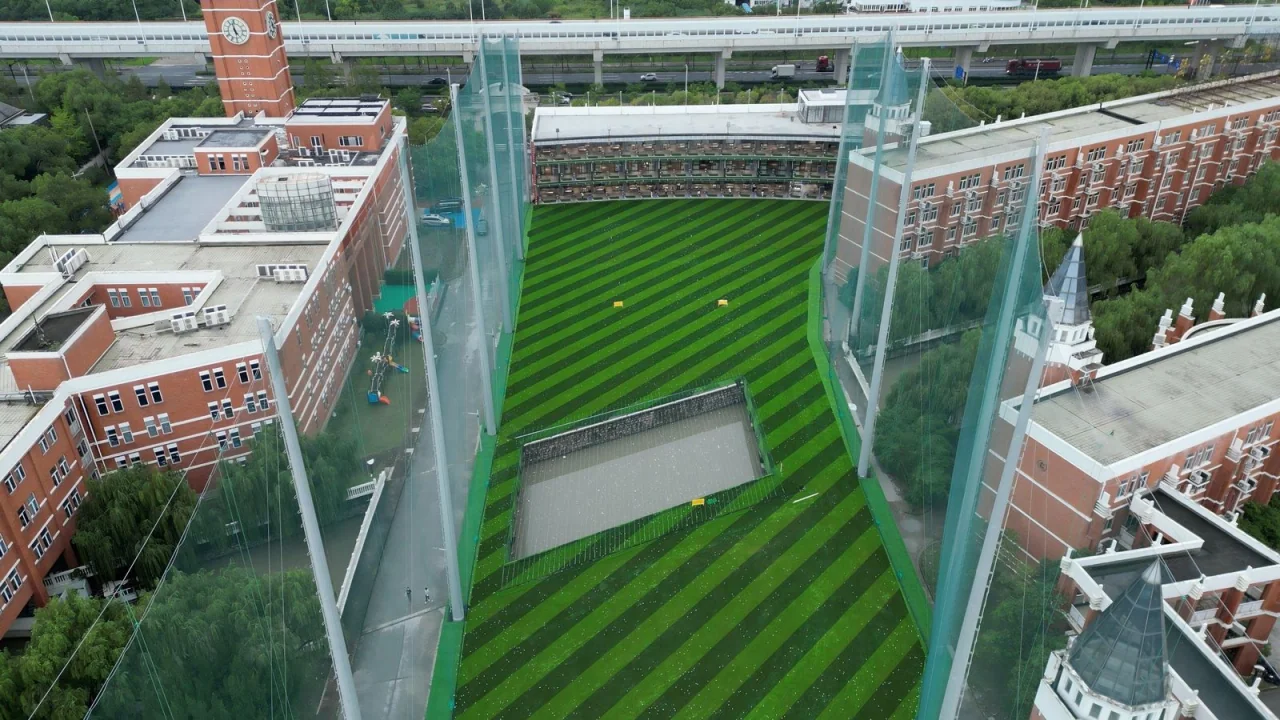 蓝际高尔夫学院球场实景